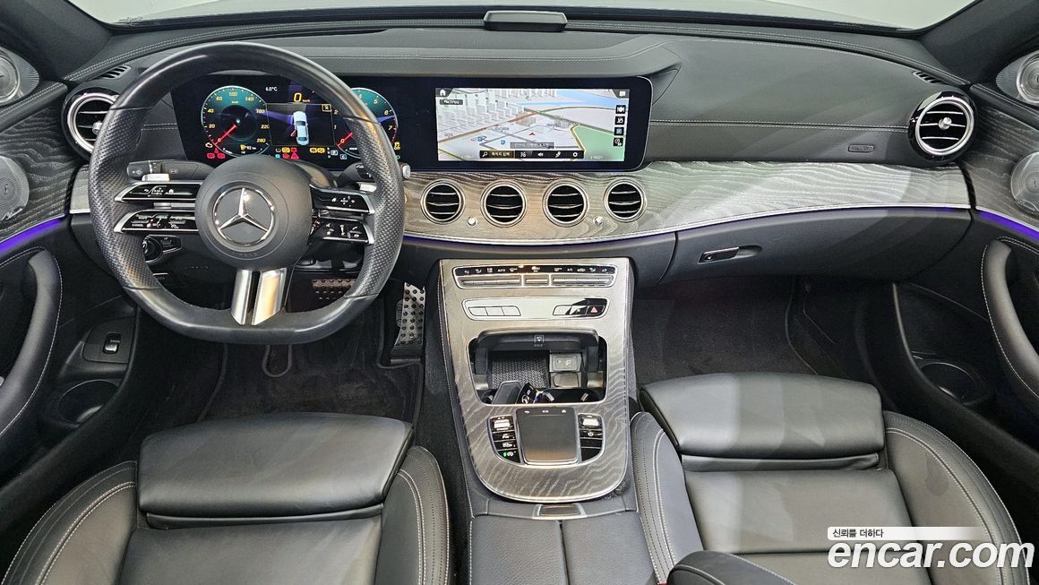 Mercedes-Benz E-Class 2021