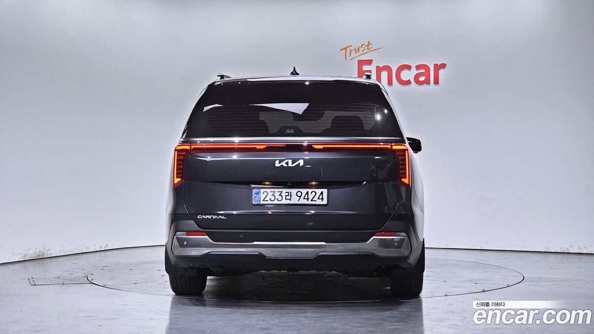 Kia Canival 2025