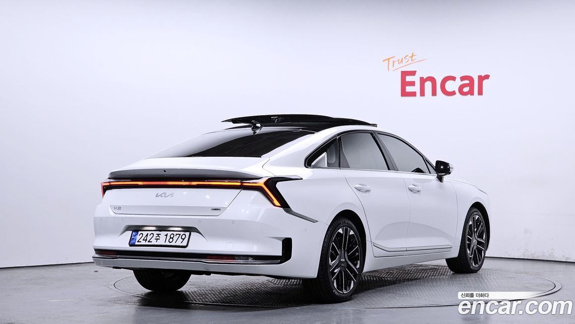 Kia K8 2025