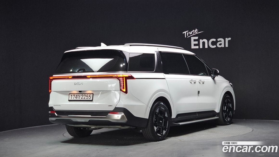 Kia Canival 2025