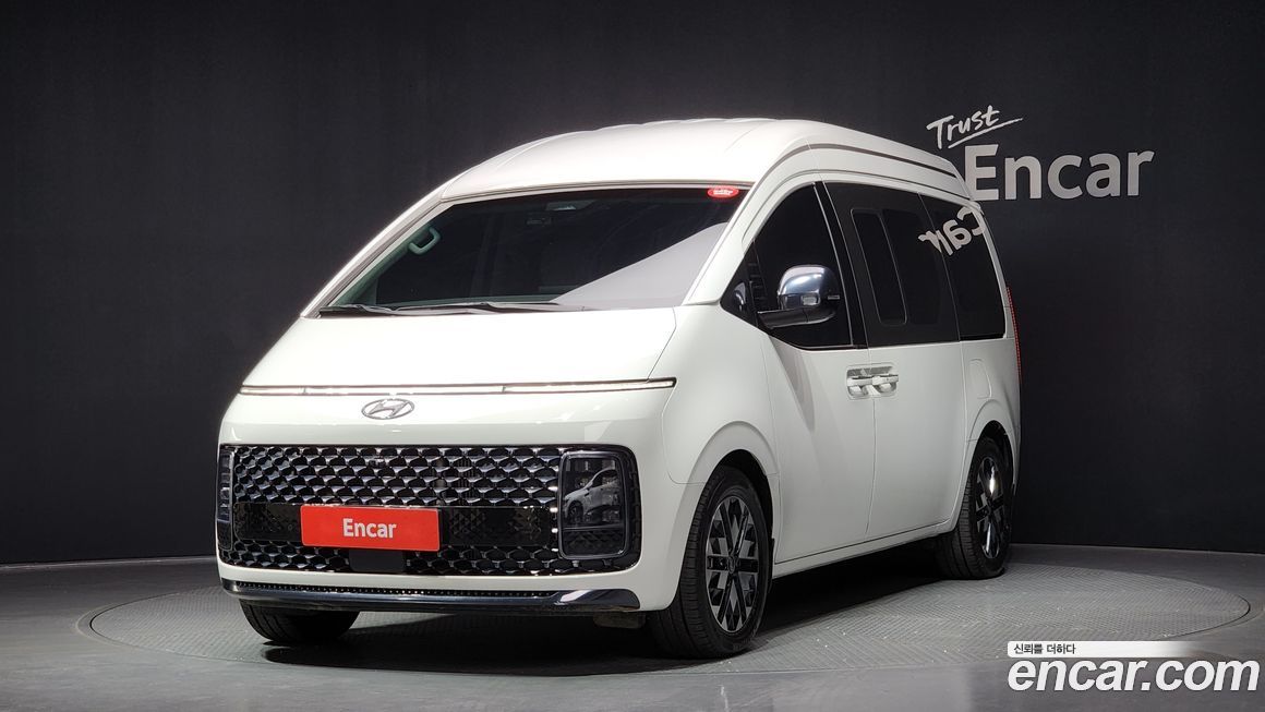 Hyundai Staria 2022