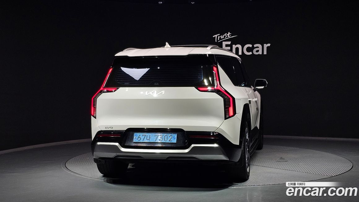 Kia EV9 2024