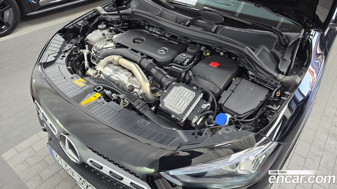 Mercedes-Benz GLA-Class 2026