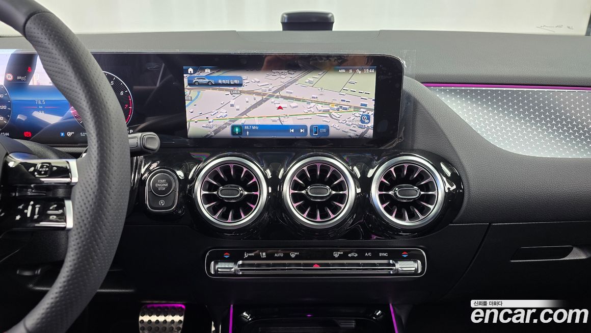 Mercedes-Benz GLA-Class 2026