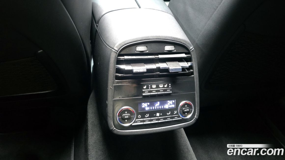 Maserati Quattroporte 2020