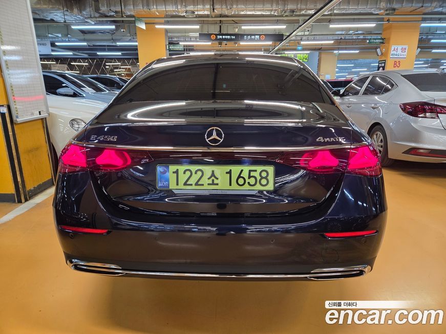 Mercedes-Benz E-Class 2025