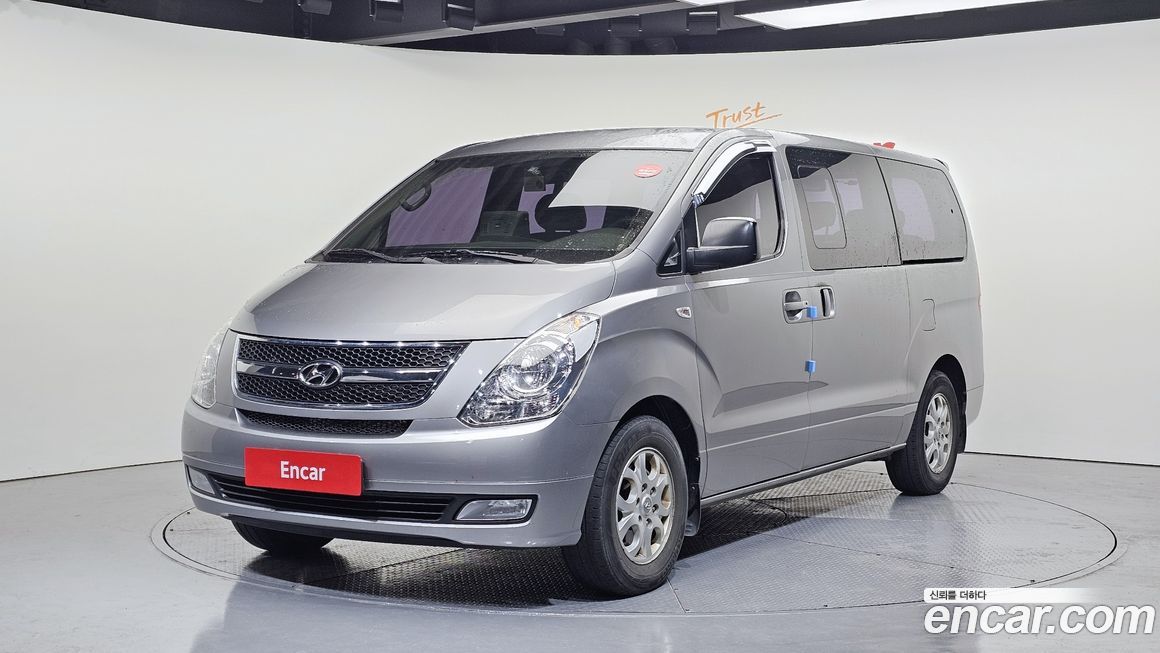 Hyundai Starex 2013