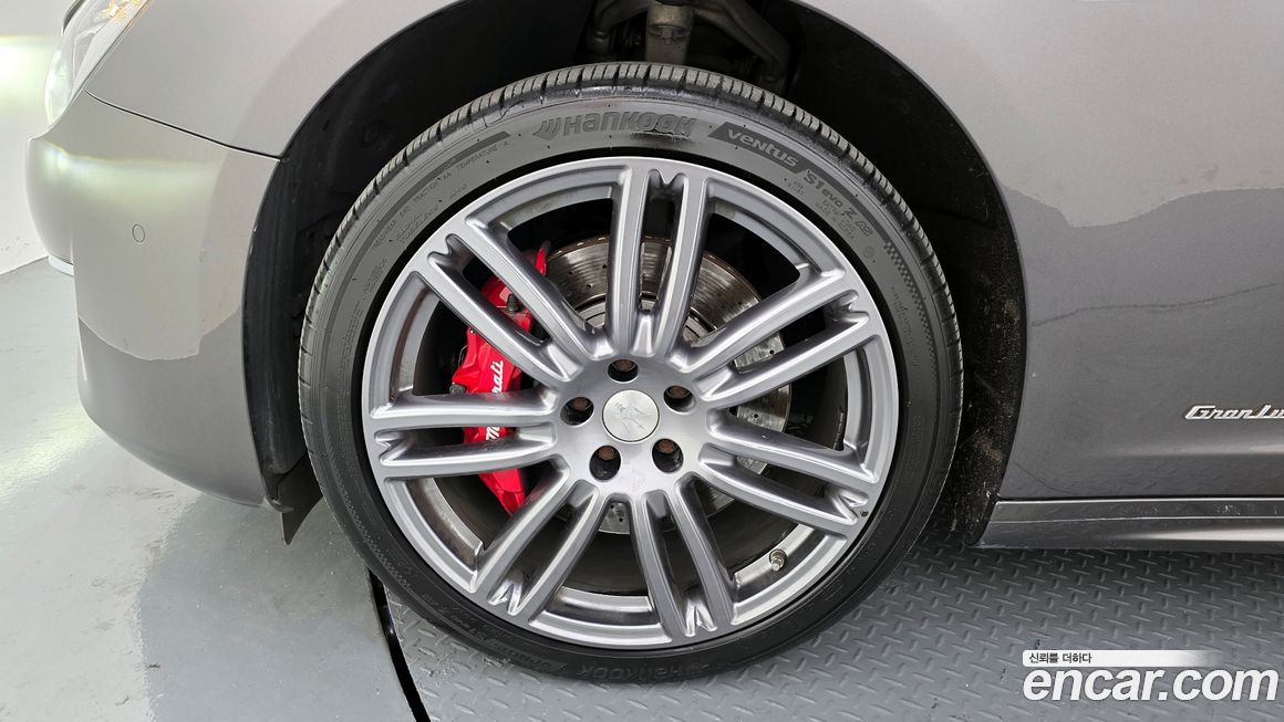 Maserati Ghibli 2019