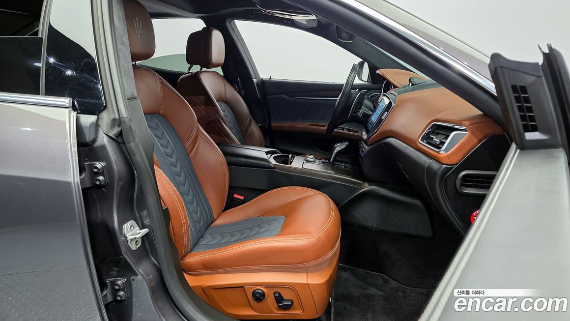 Maserati Ghibli 2019