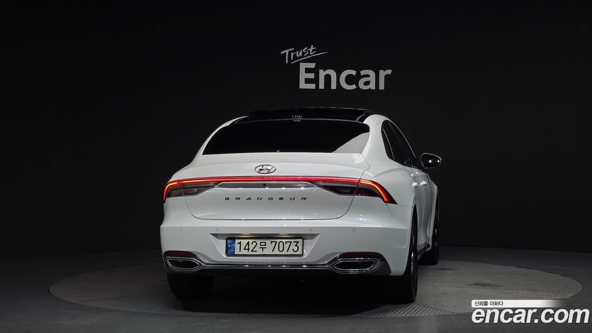 Hyundai Grandeur 2022