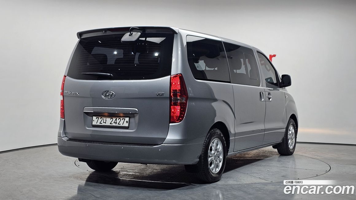 Hyundai Starex 2015
