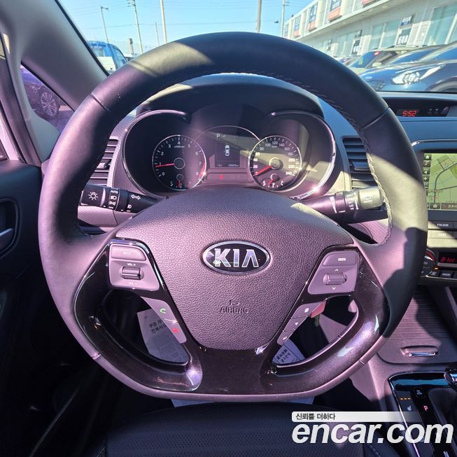 Kia K3 2016