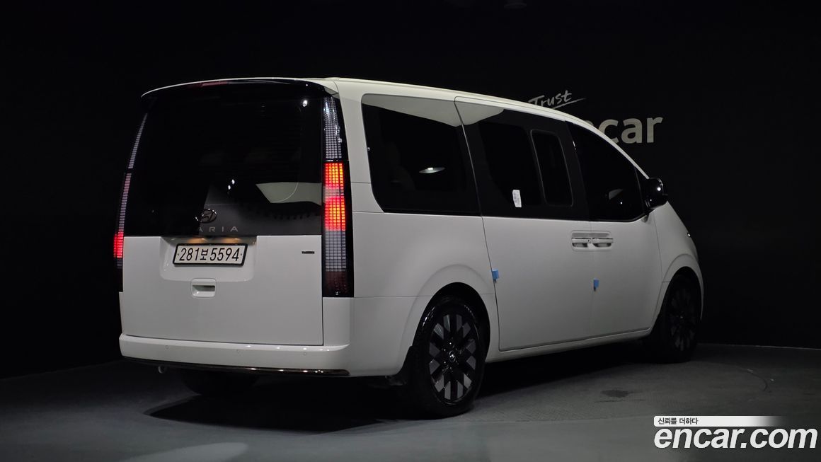 Hyundai Staria 2022