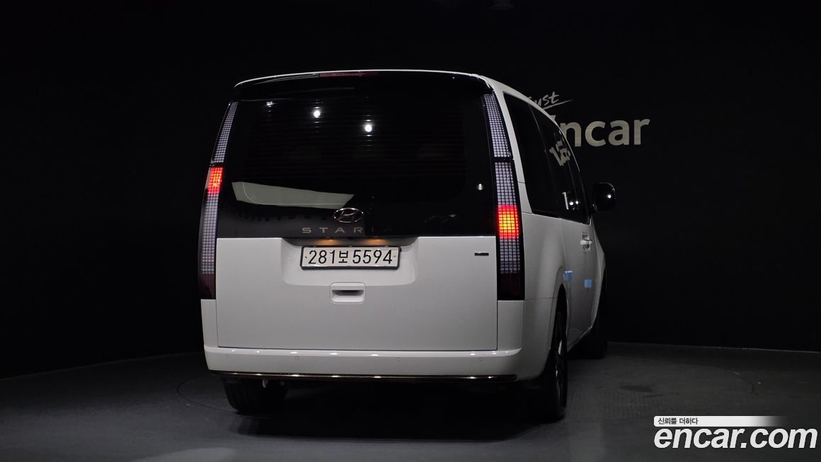 Hyundai Staria 2022