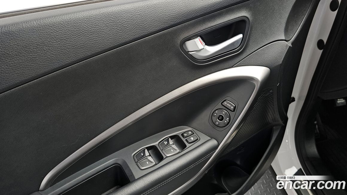 Hyundai Santafe 2015