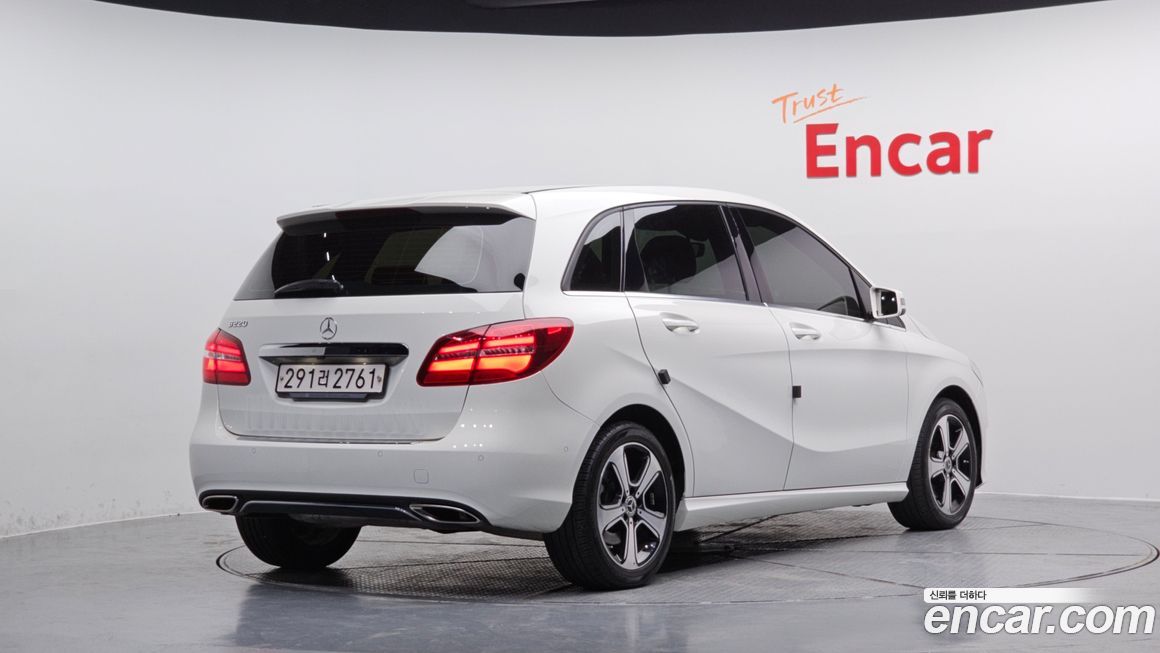 Mercedes-Benz B-Class 2018