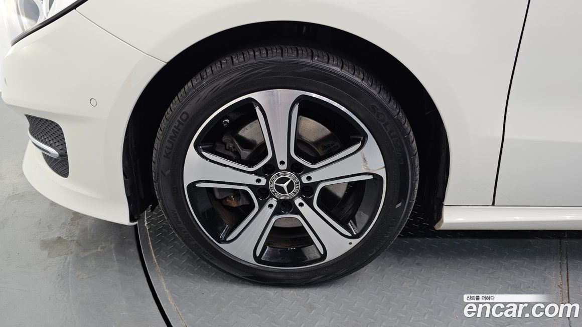 Mercedes-Benz B-Class 2018