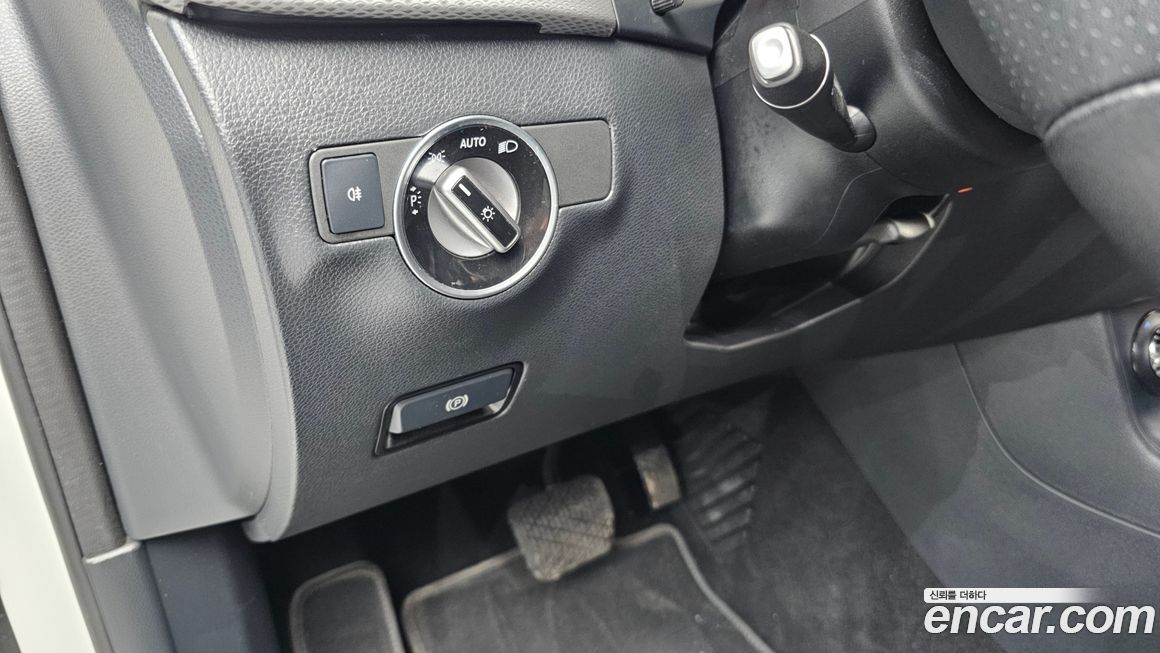 Mercedes-Benz B-Class 2018