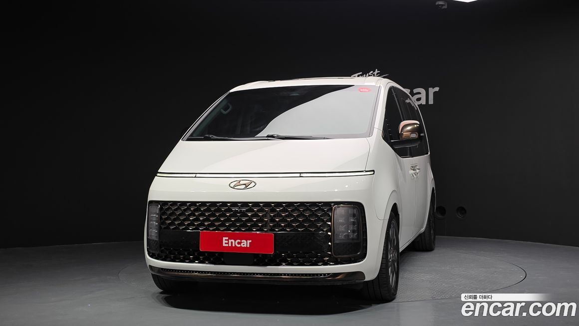 Hyundai Staria 2022