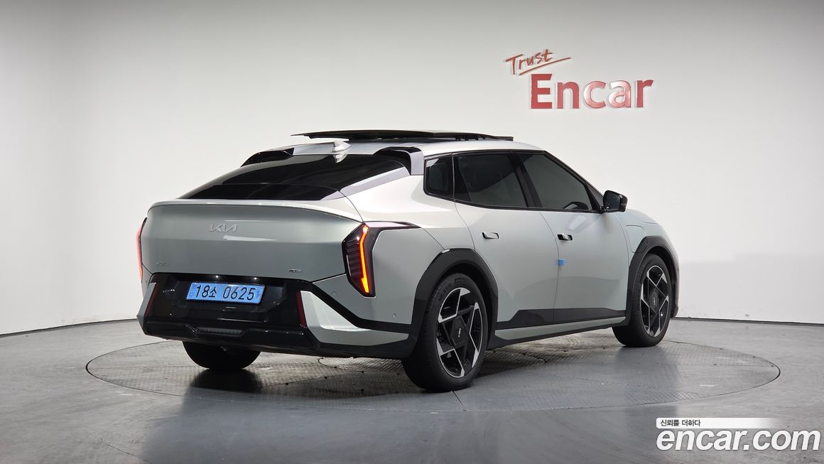 Kia EV4 2026