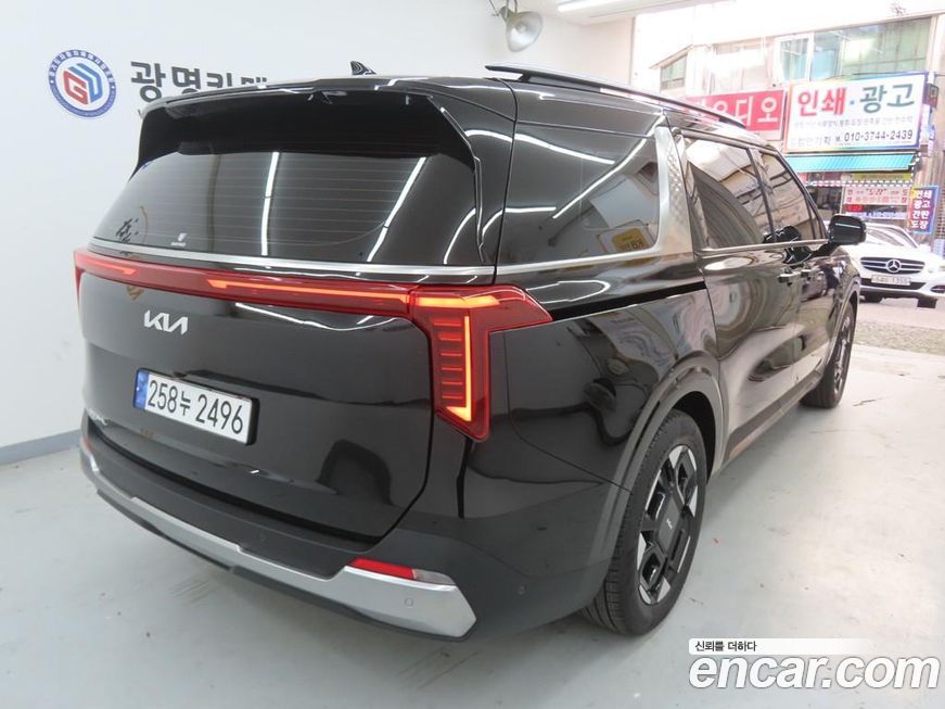 Kia Canival 2025