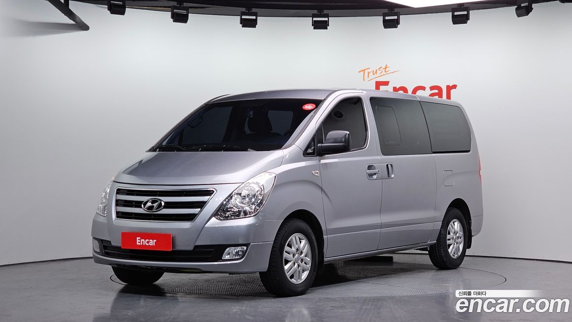 Hyundai Starex 2018