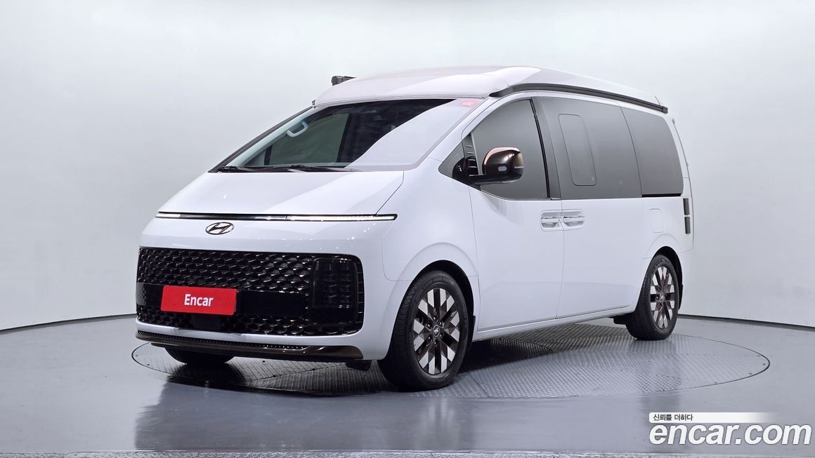 Hyundai Staria 2024