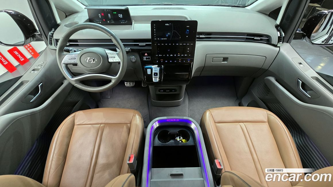 Hyundai Staria 2024