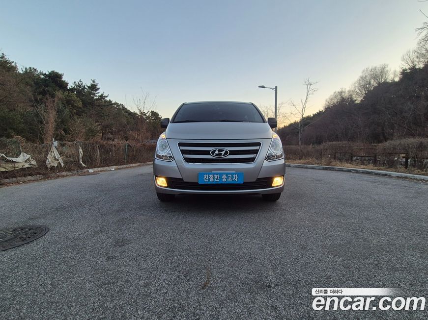 Hyundai Starex 2016