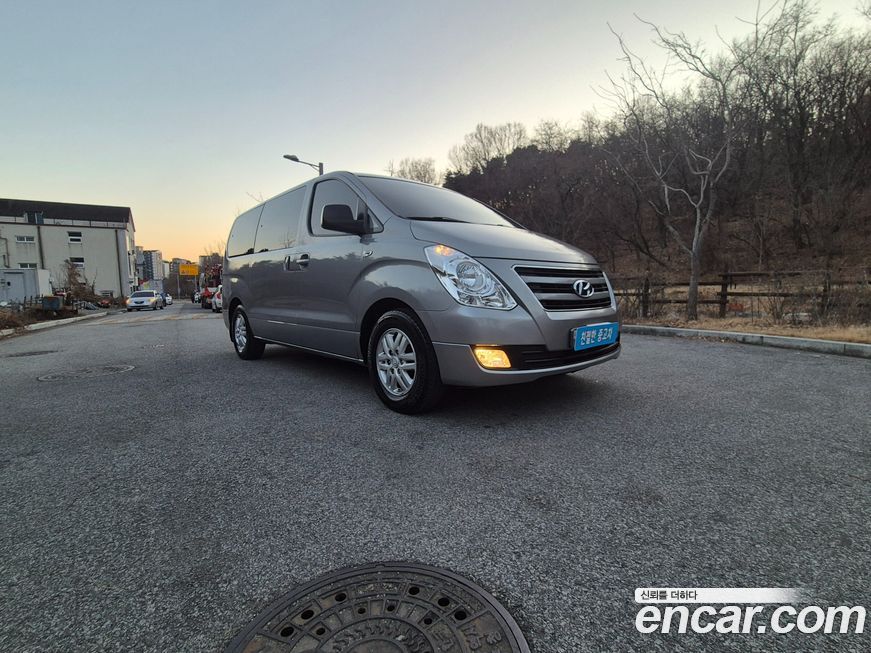 Hyundai Starex 2016