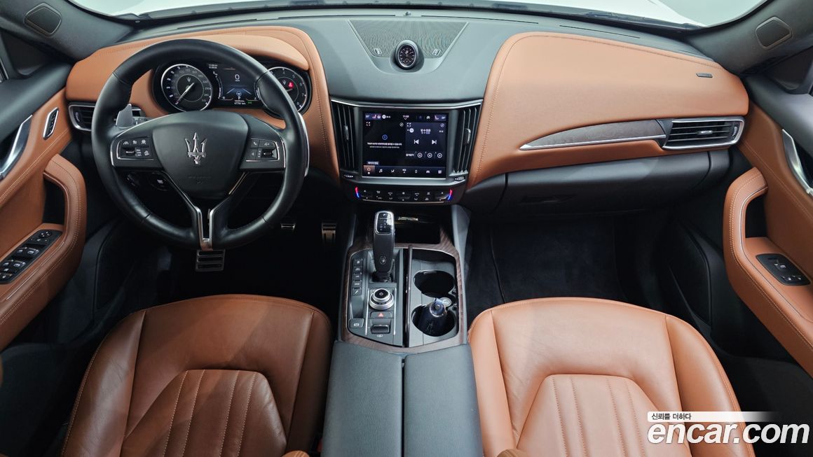 Maserati Levante 2022