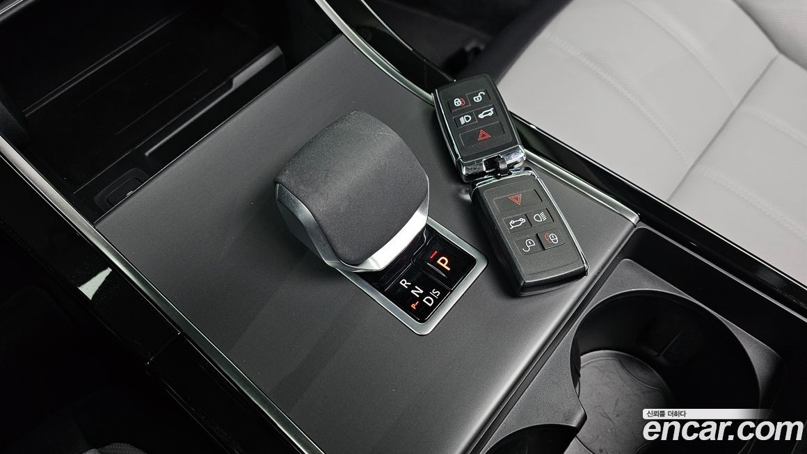 Land Rover Range Rover Evoque 2025