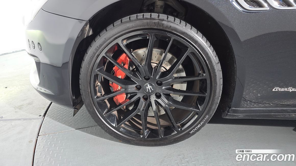 Maserati Quattroporte 2018