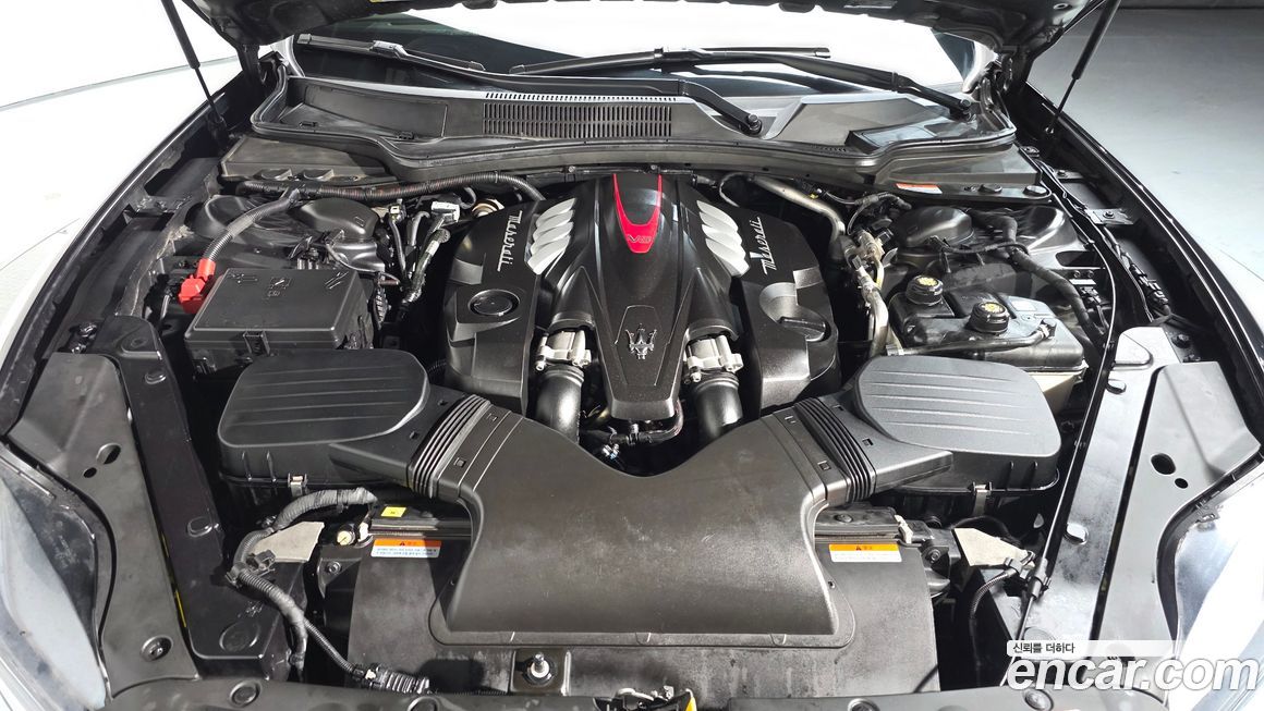 Maserati Quattroporte 2018