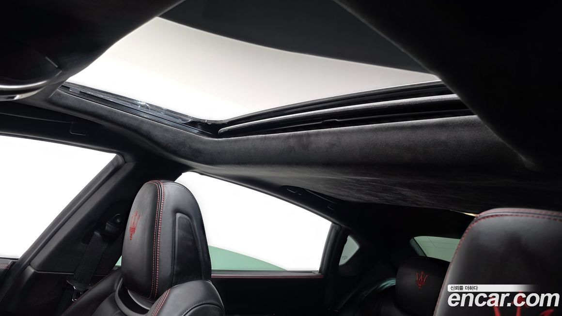 Maserati Quattroporte 2018