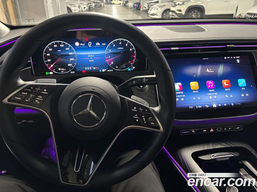 Mercedes-Benz E-Class 2025