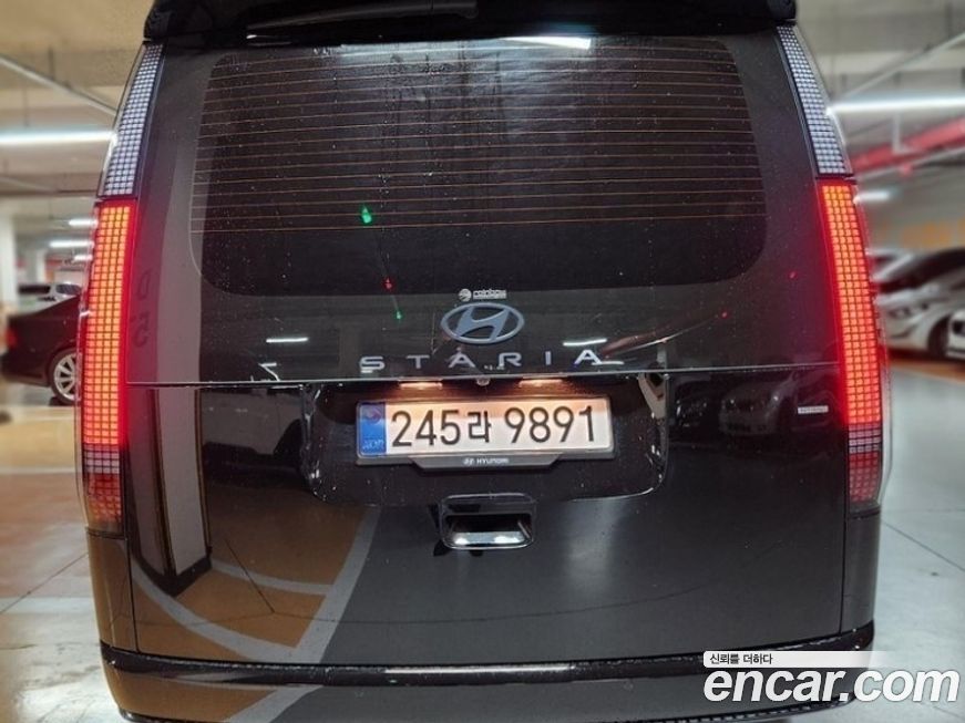 Hyundai Staria 2025