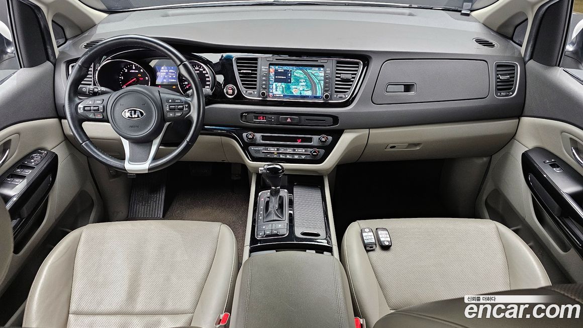 Kia Canival 2016