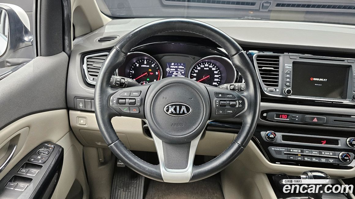 Kia Canival 2016