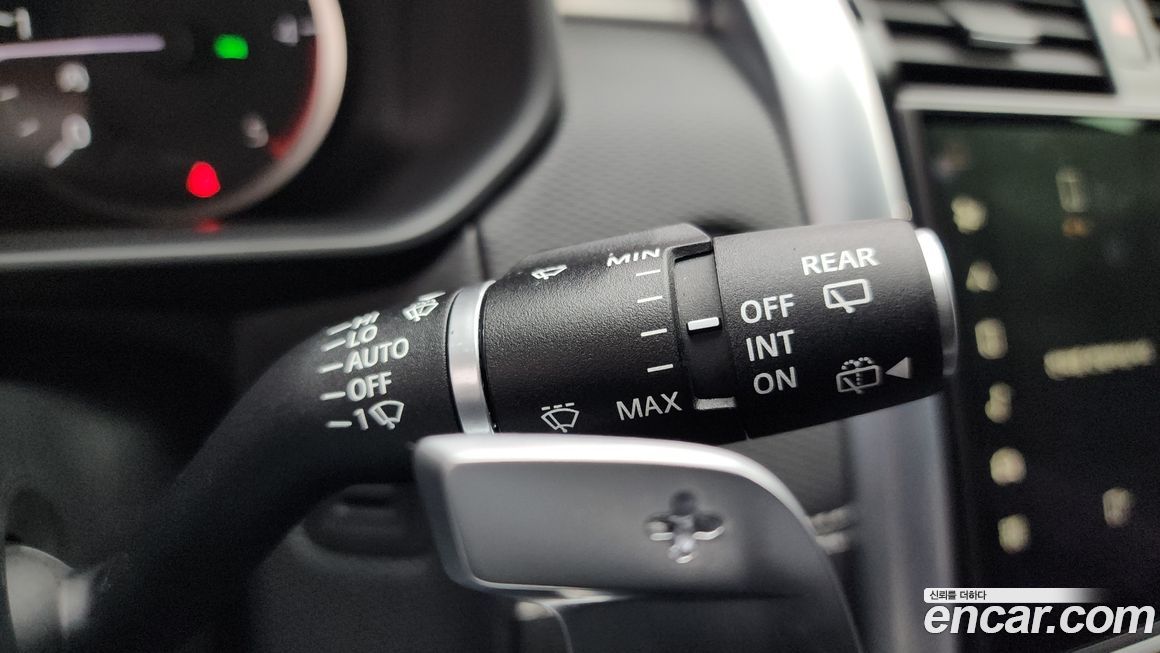 Land Rover Discovery 2023