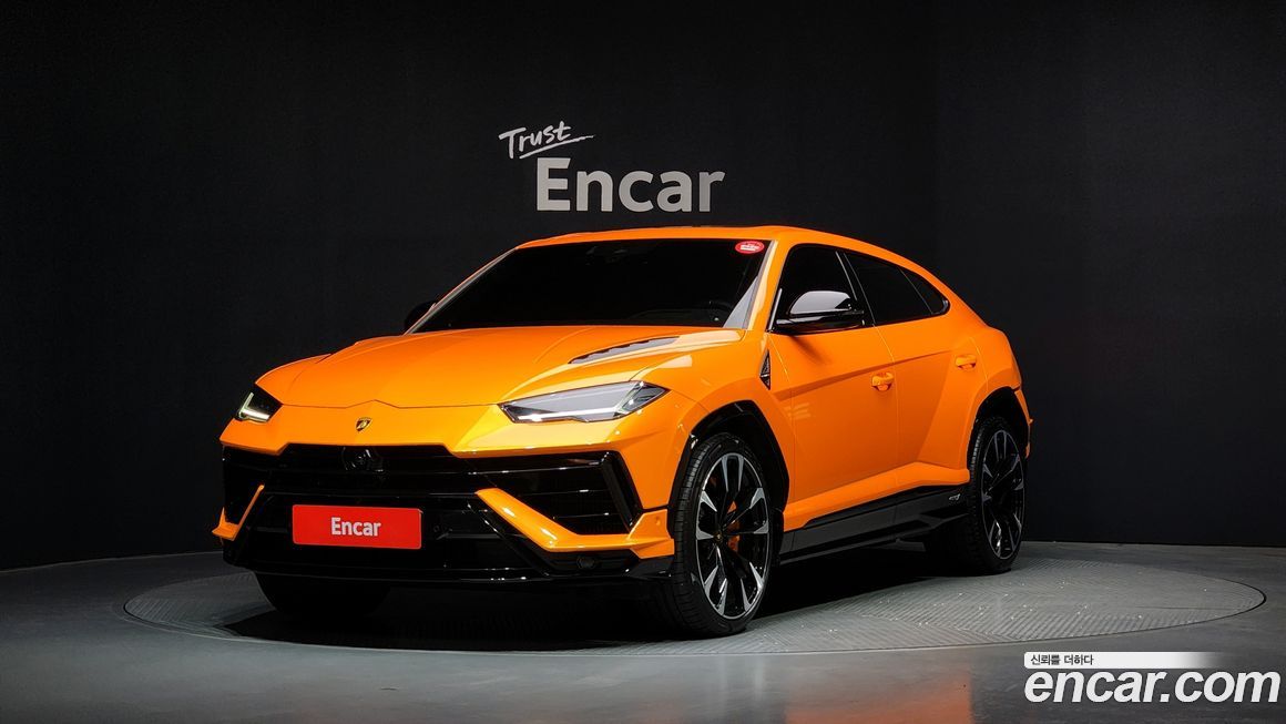 Lamborghini Urus 2024