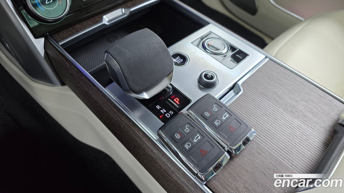 Land Rover Range Rover 2023