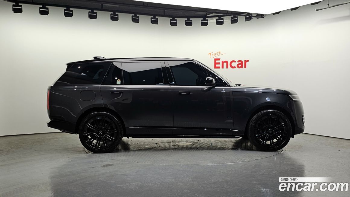 Land Rover Range Rover 2025