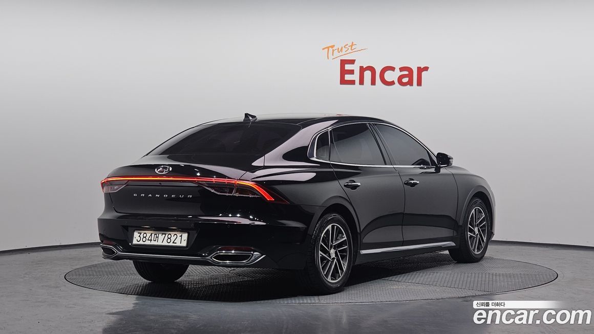 Hyundai Grandeur 2020
