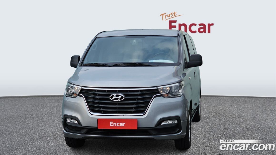 Hyundai Starex 2019