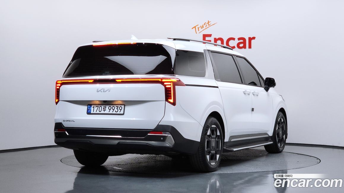 Kia Canival 2025