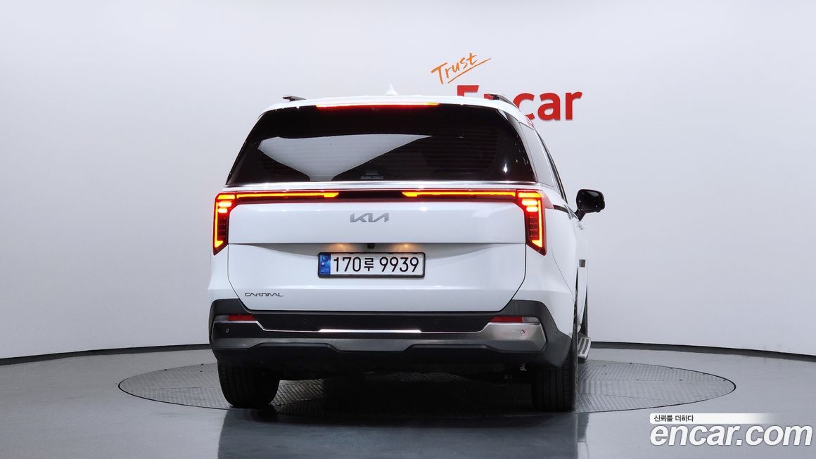 Kia Canival 2025