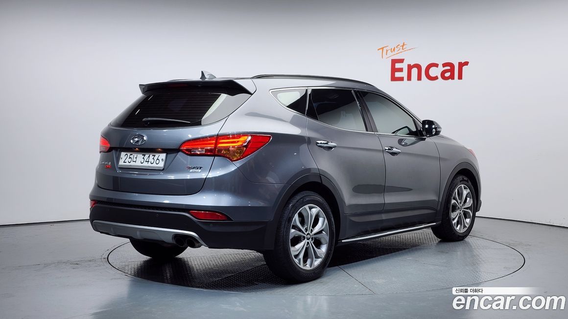 Hyundai Santafe 2015