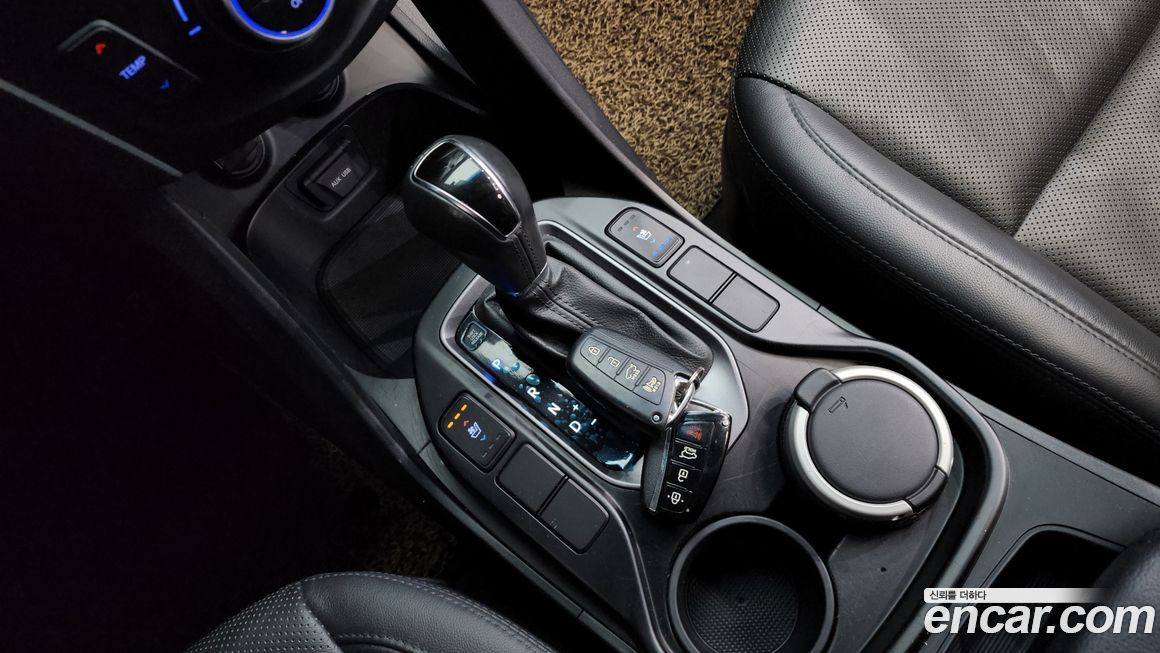 Hyundai Santafe 2015