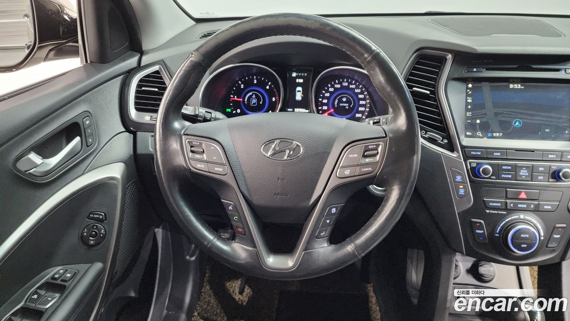 Hyundai Santafe 2015